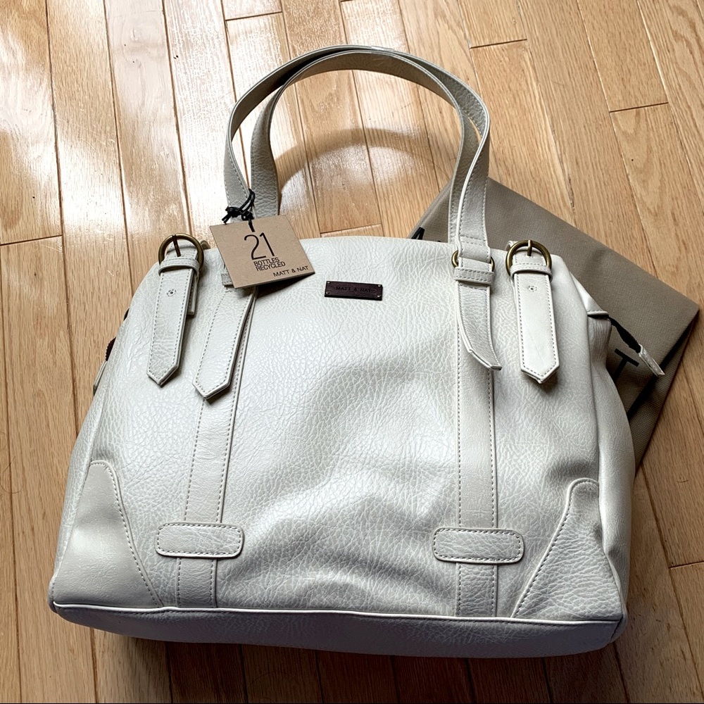 Matt & Nat Cream Shoulder Bag